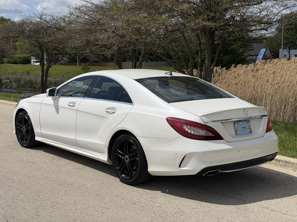 Photo 4 of this MERCEDES-BENZ CLS