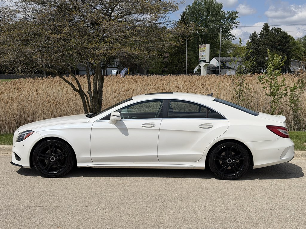 Photo 6 of this MERCEDES-BENZ CLS