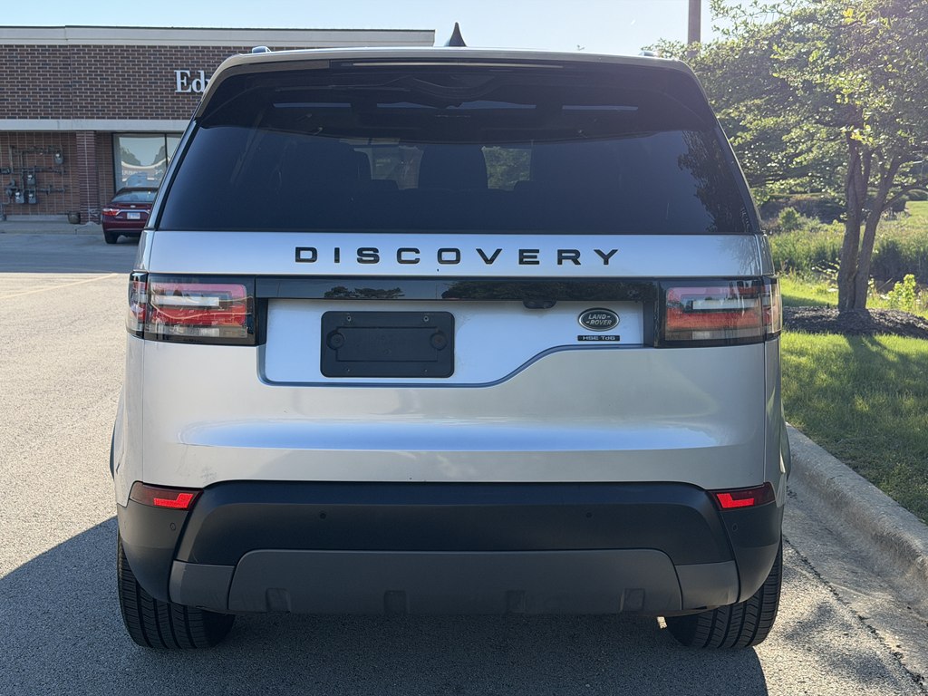 Photo 8 of this LAND ROVER DISCOVERY