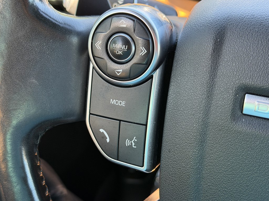 Photo 34 of this LAND ROVER DISCOVERY