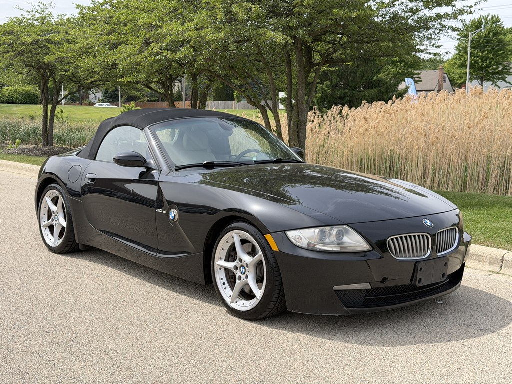 Photo 3 of this BMW Z4
