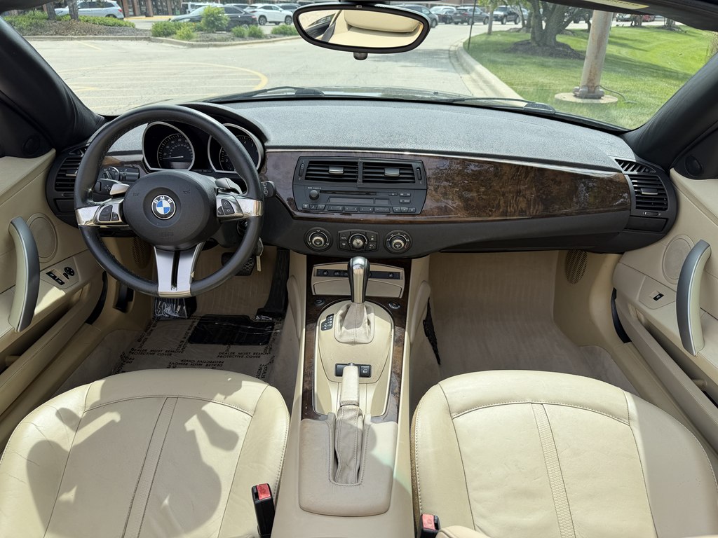 Photo 35 of this BMW Z4