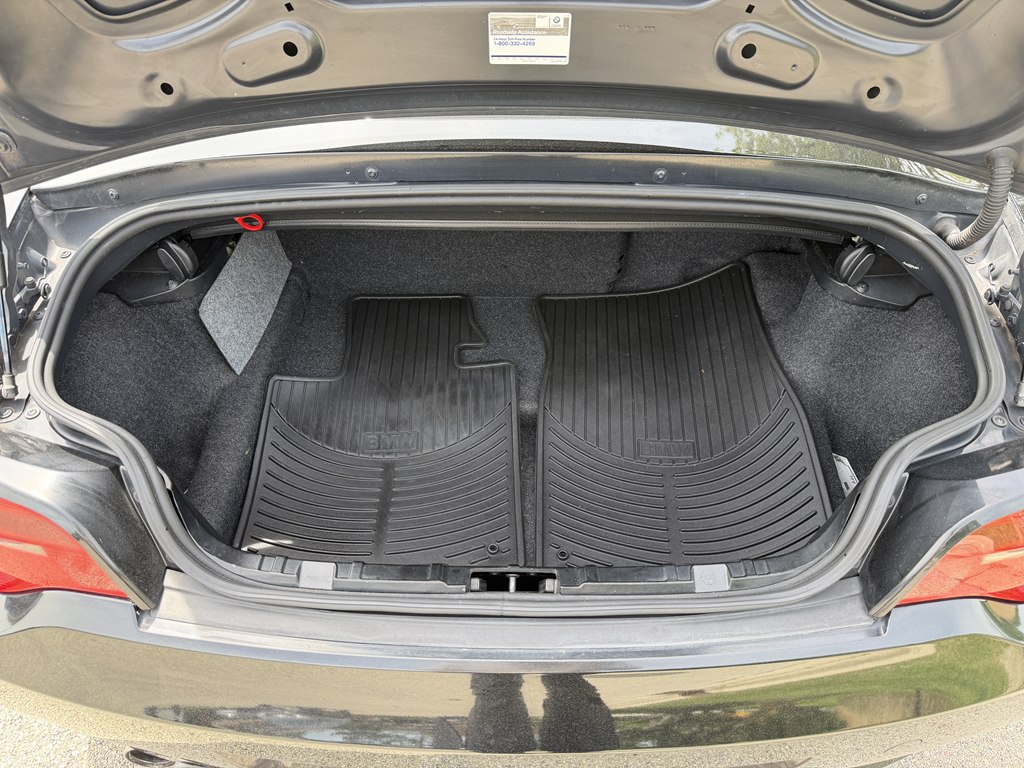 Photo 17 of this BMW Z4