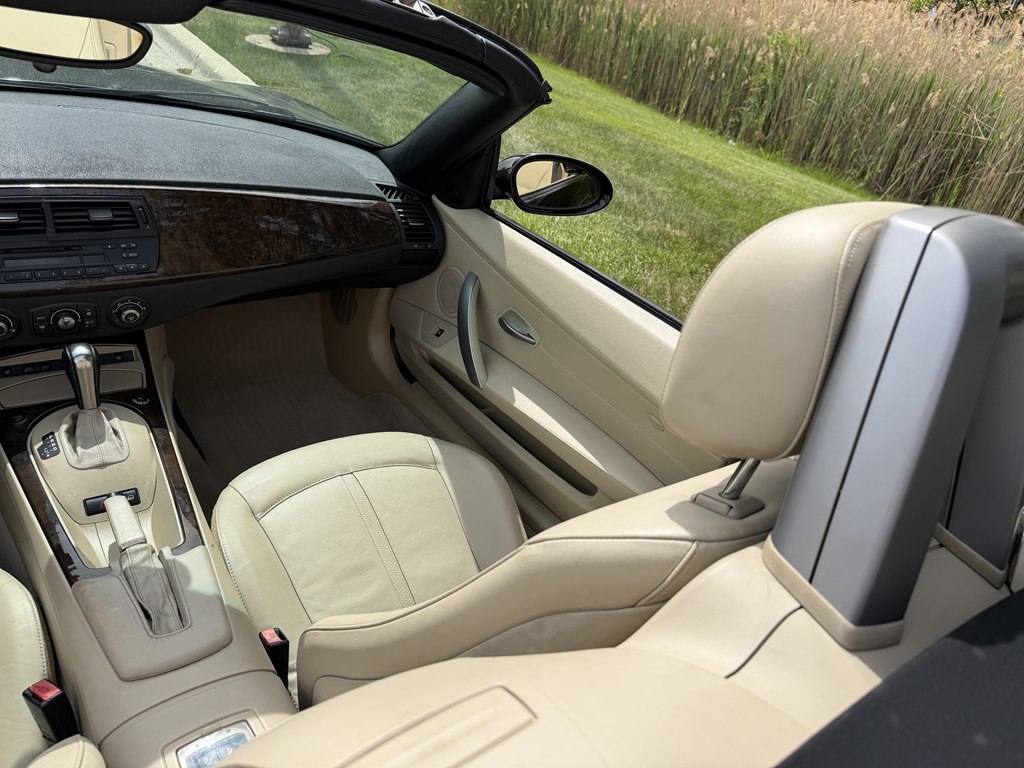 Photo 38 of this BMW Z4
