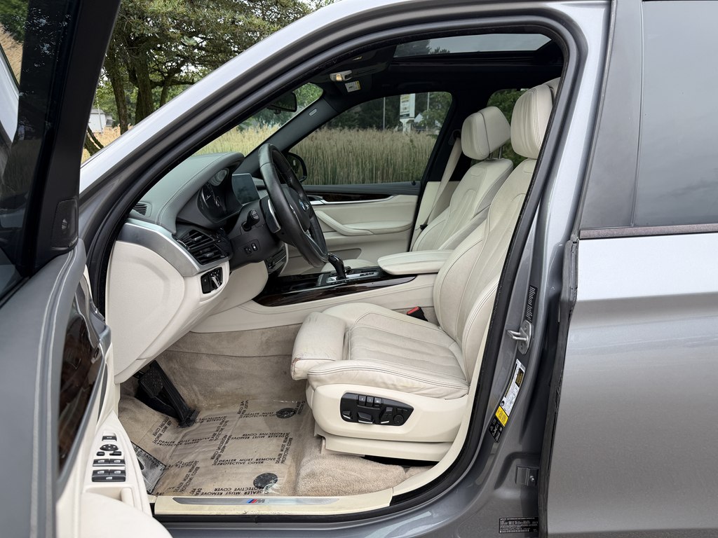 Photo 34 of this BMW X5