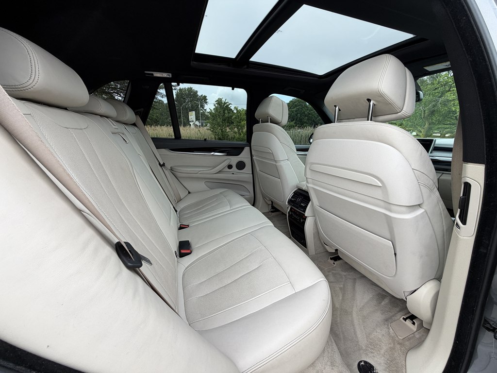 Photo 30 of this BMW X5