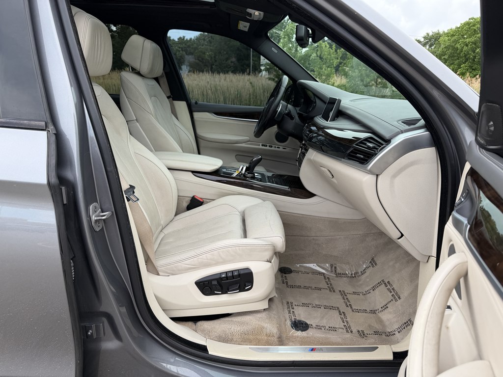 Photo 61 of this BMW X5