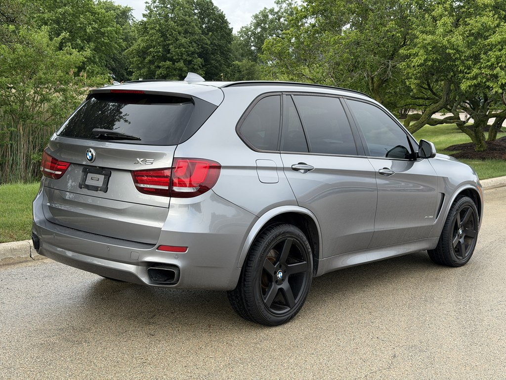 Photo 2 of this BMW X5