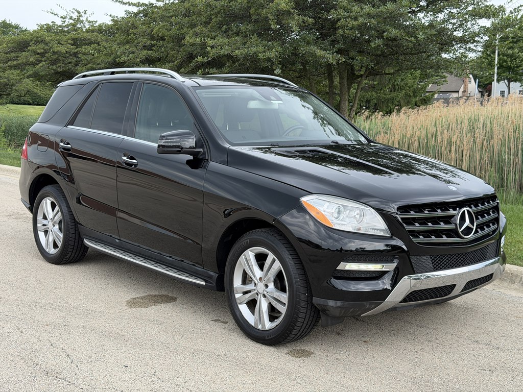 Photo 3 of this MERCEDES-BENZ M-CLASS