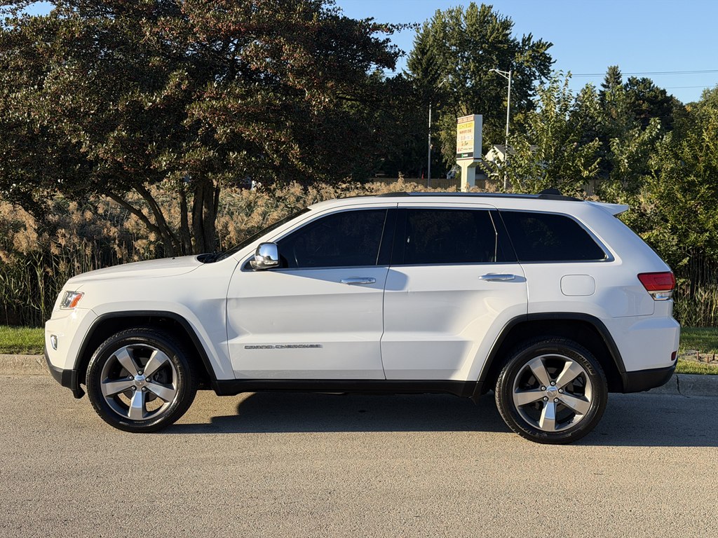 Photo 8 of this JEEP GRAND CHEROKEE