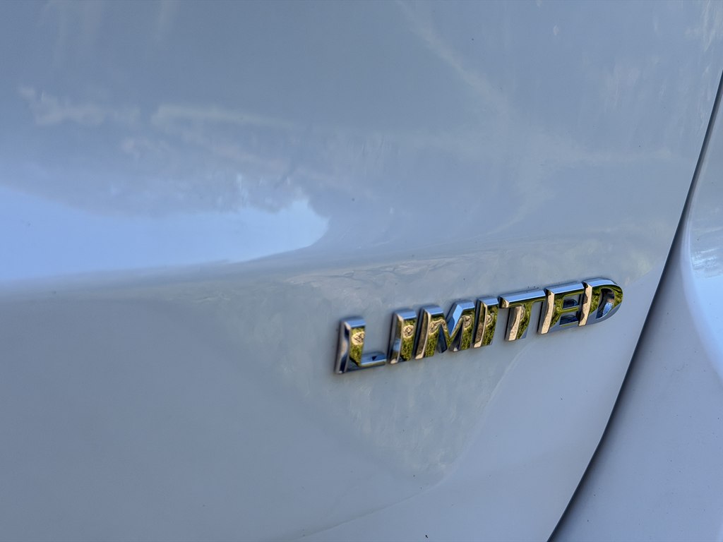 Photo 15 of this JEEP GRAND CHEROKEE