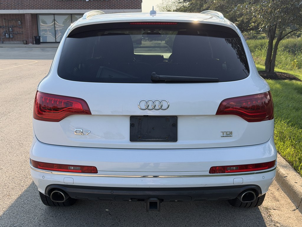 Photo 8 of this AUDI Q7