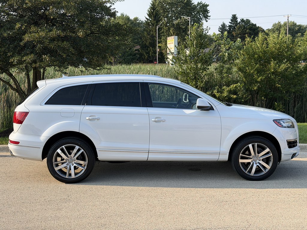 Photo 5 of this AUDI Q7