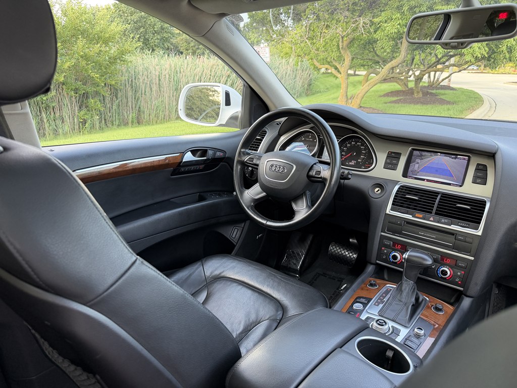 Photo 23 of this AUDI Q7
