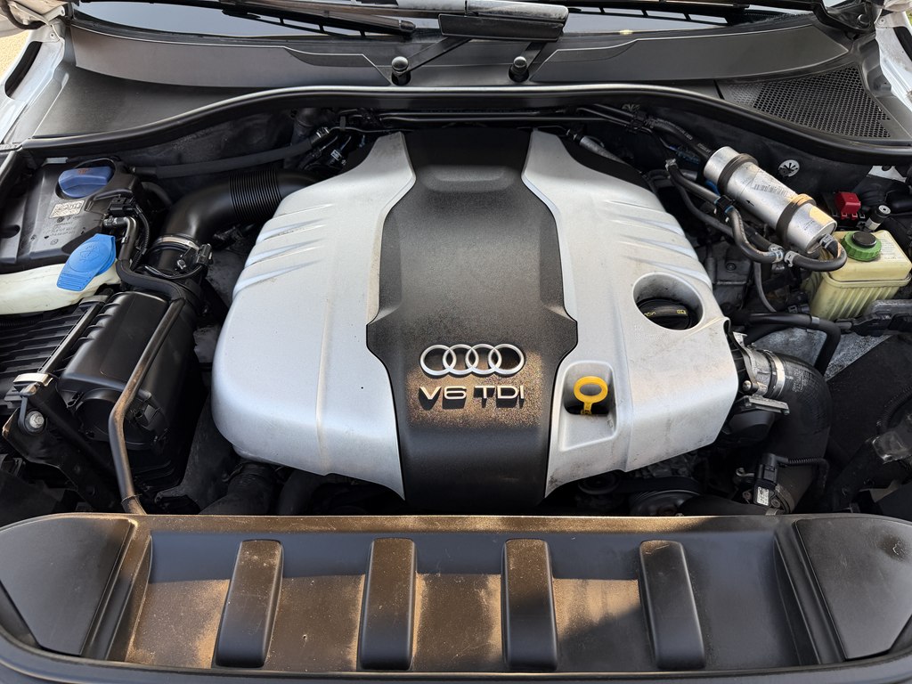 Photo 19 of this AUDI Q7