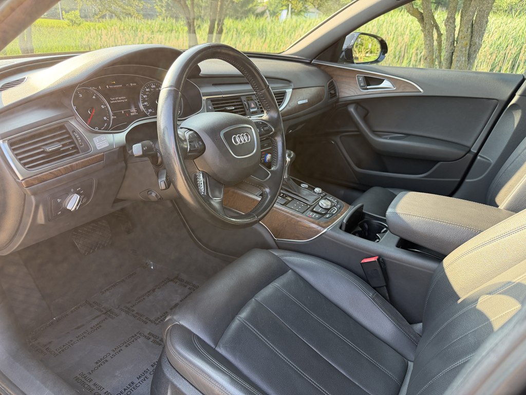 Photo 28 of this AUDI A6