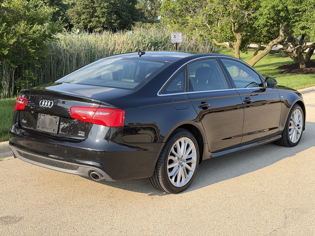 Photo 2 of this AUDI A6