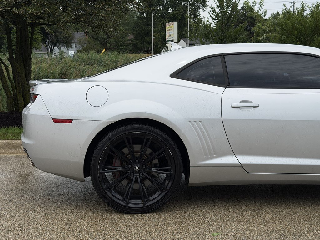 Photo 7 of this CHEVROLET CAMARO