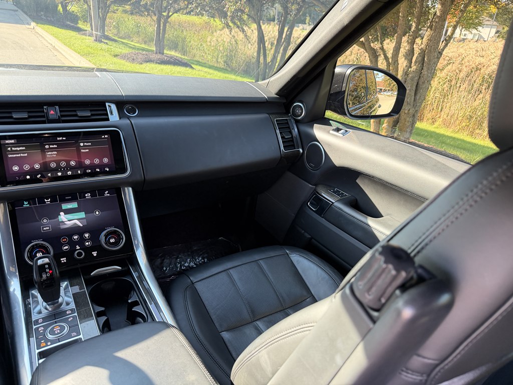 Photo 36 of this LAND ROVER RANGE ROVER SPO