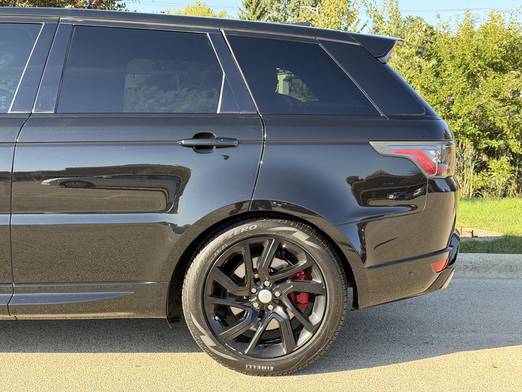 Photo 10 of this LAND ROVER RANGE ROVER SPO