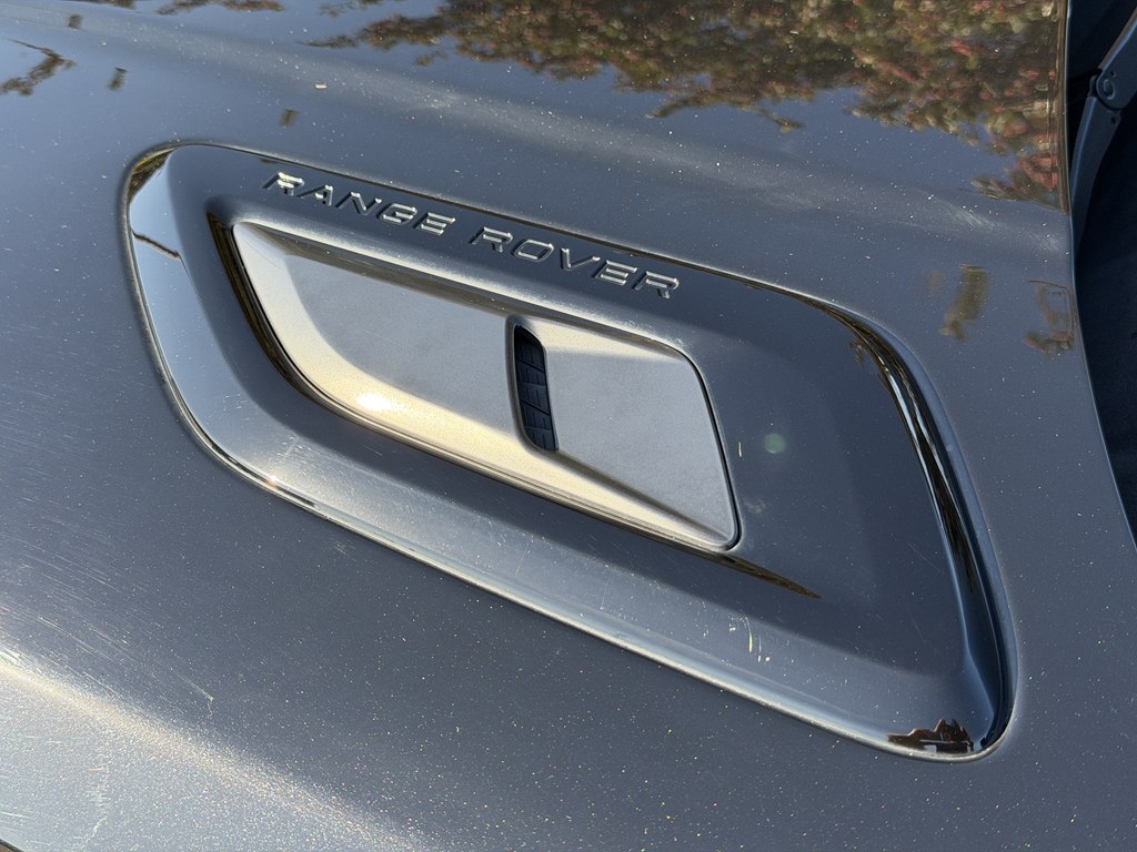 Photo 24 of this LAND ROVER RANGE ROVER SPO