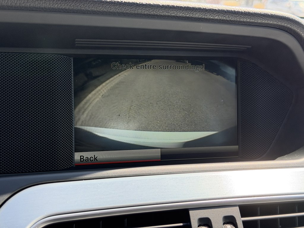 Photo 42 of this MERCEDES-BENZ C-CLASS
