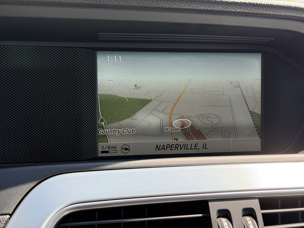Photo 44 of this MERCEDES-BENZ C-CLASS