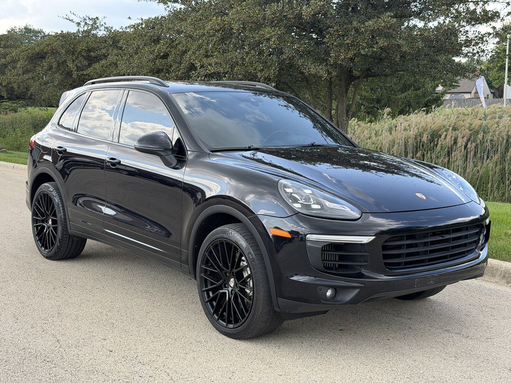 Photo 3 of this PORSCHE CAYENNE
