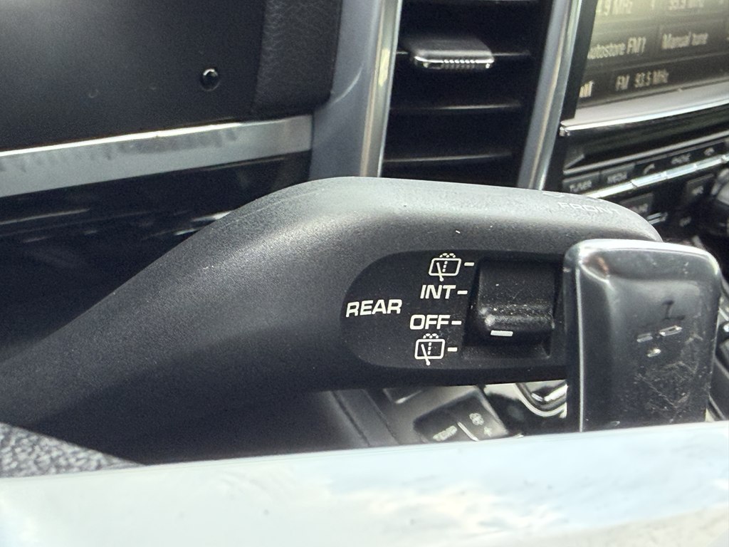 Photo 61 of this PORSCHE CAYENNE