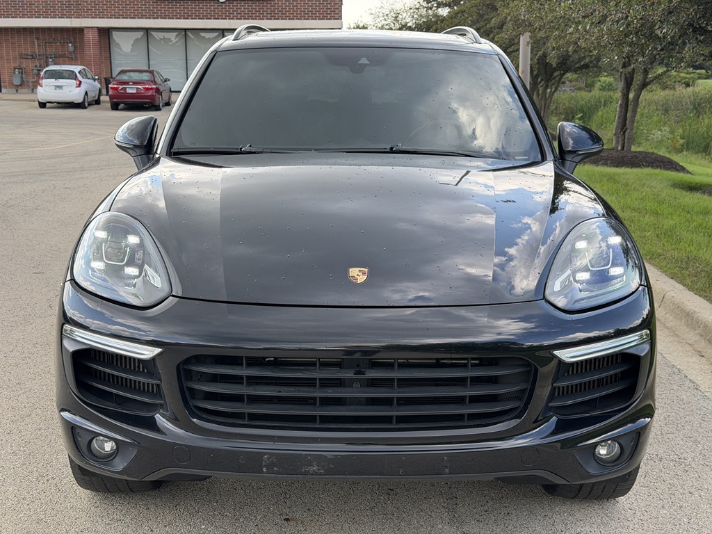 Photo 11 of this PORSCHE CAYENNE