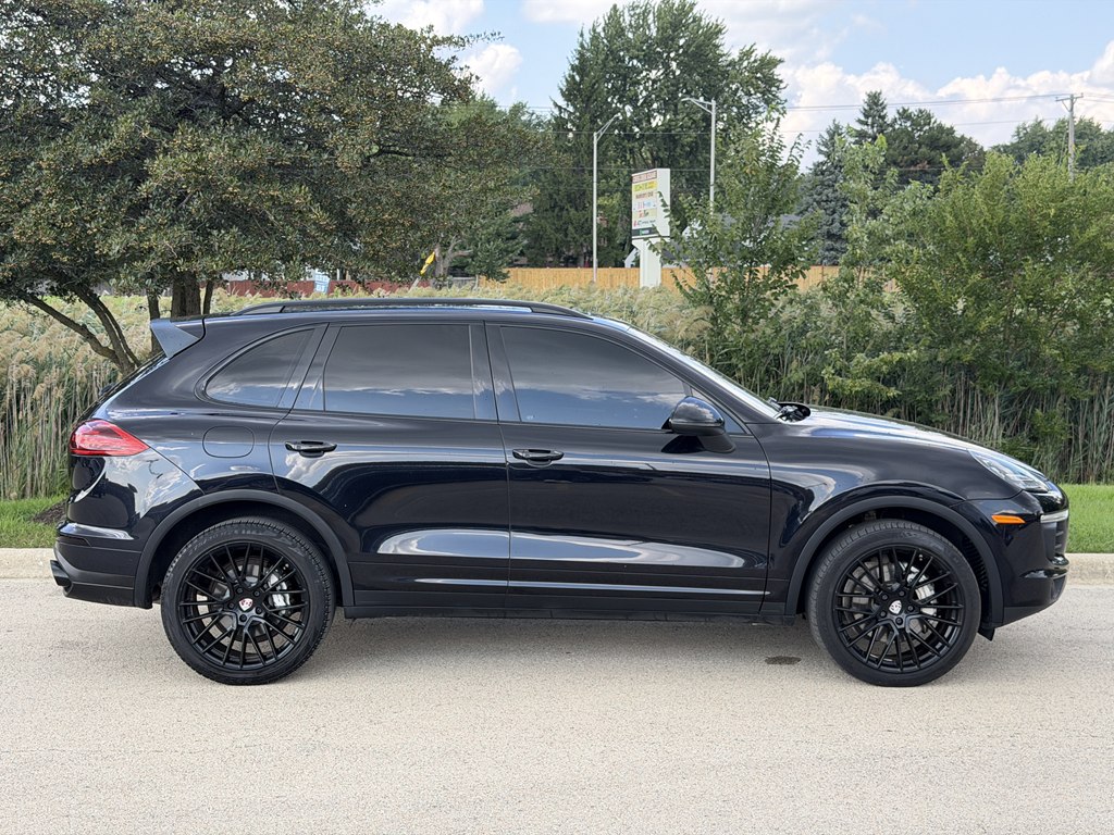 Photo 5 of this PORSCHE CAYENNE