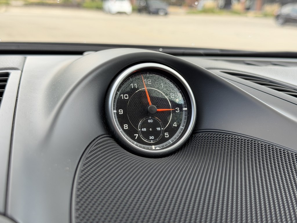 Photo 58 of this PORSCHE CAYENNE