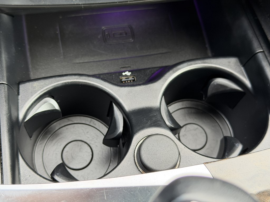 Photo 59 of this BMW 5 SERIES
