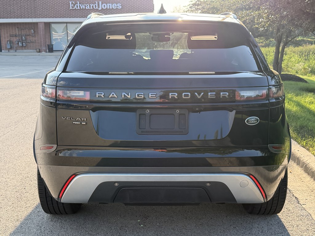 Photo 12 of this LAND ROVER RANGE ROVER VEL