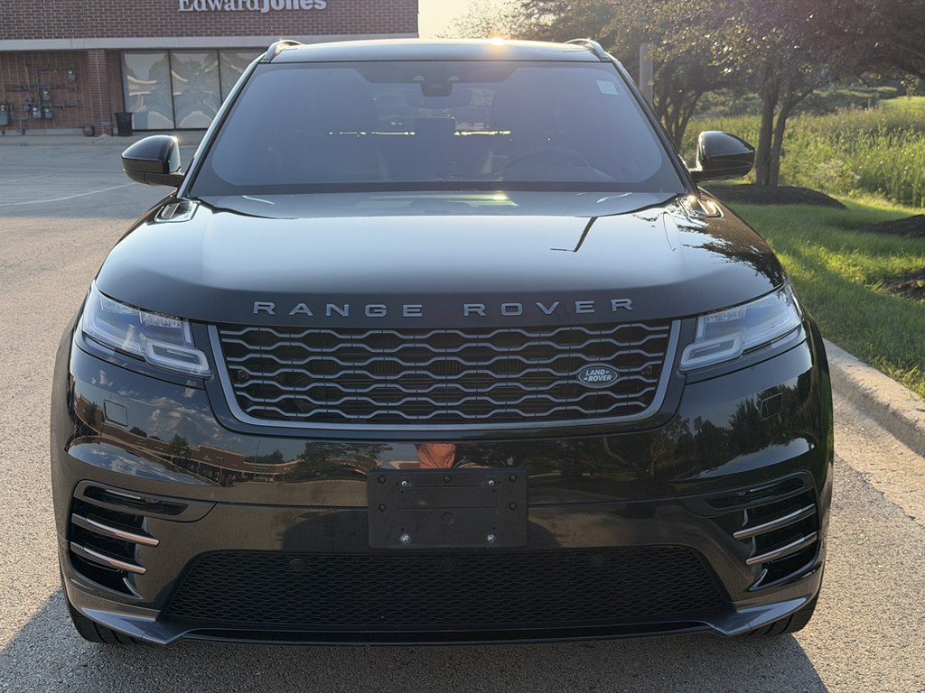 Photo 11 of this LAND ROVER RANGE ROVER VEL