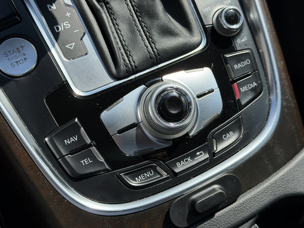 Photo 53 of this AUDI Q5
