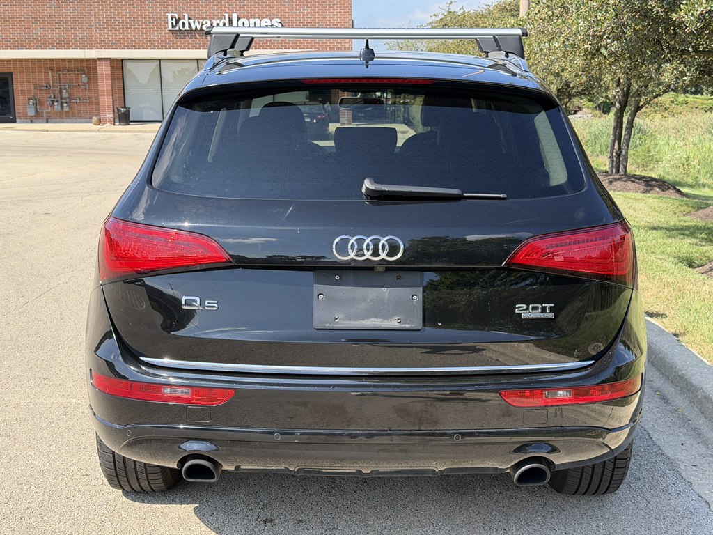 Photo 12 of this AUDI Q5
