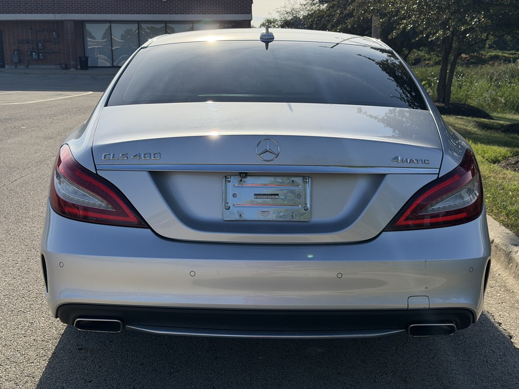 Photo 12 of this MERCEDES-BENZ CLS