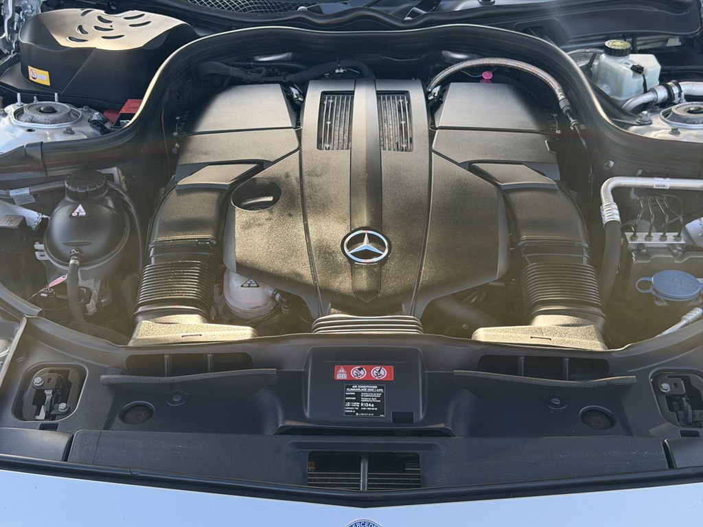 Photo 26 of this MERCEDES-BENZ CLS
