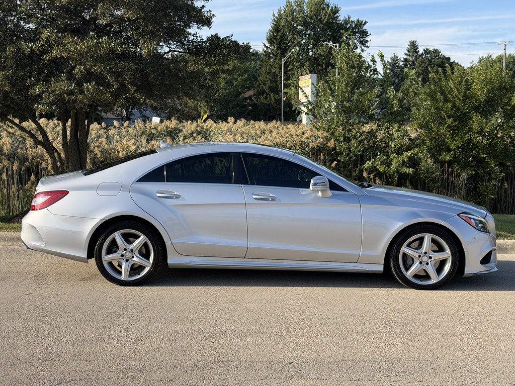 Photo 5 of this MERCEDES-BENZ CLS