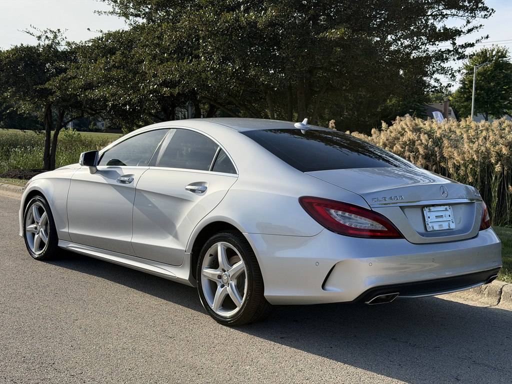 Photo 4 of this MERCEDES-BENZ CLS