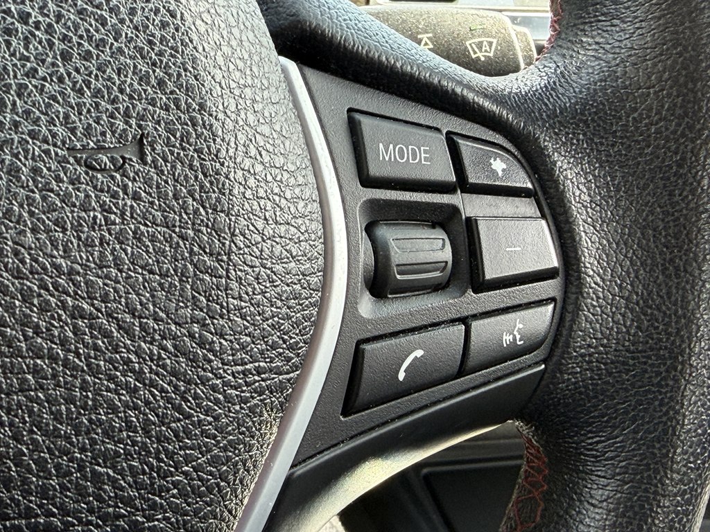 Photo 50 of this BMW 3 SERIES