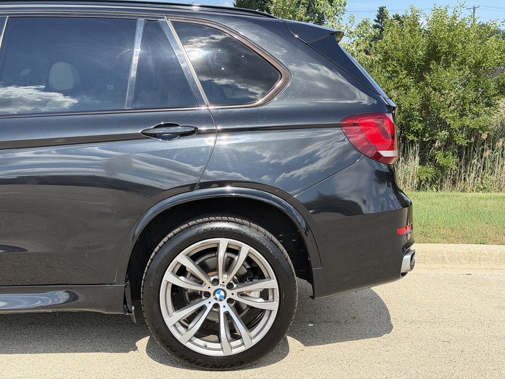 Photo 10 of this BMW X5