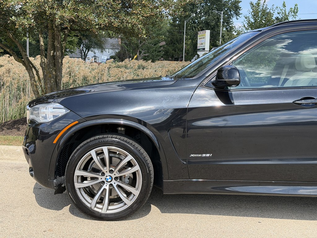Photo 9 of this BMW X5