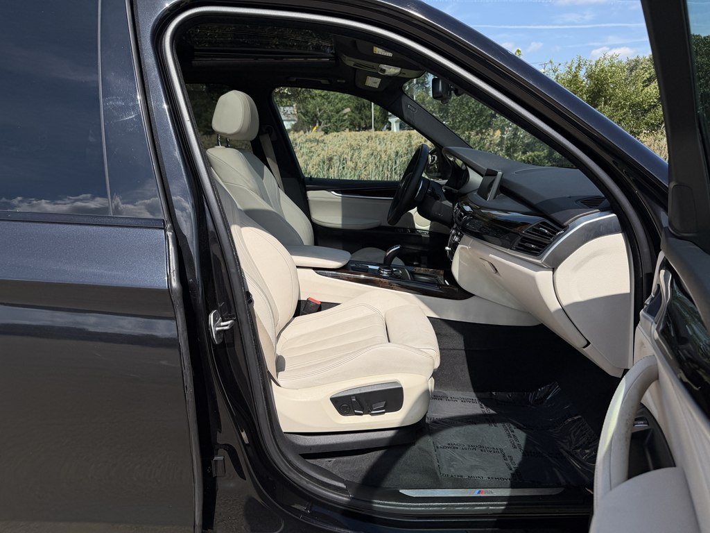 Photo 40 of this BMW X5