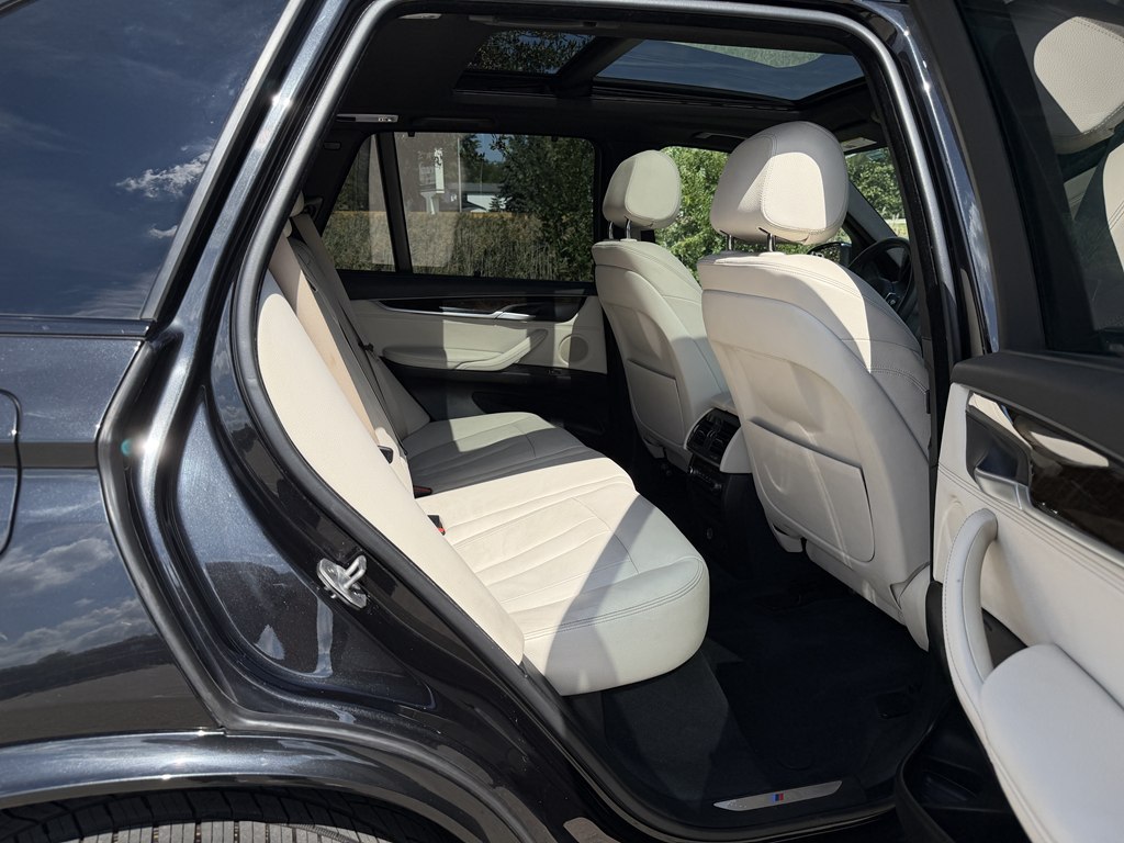 Photo 36 of this BMW X5