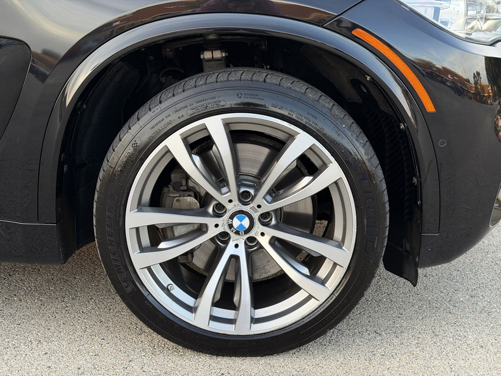 Photo 13 of this BMW X5