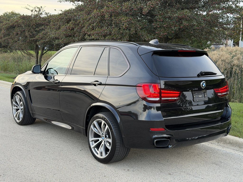Photo 2 of this BMW X5