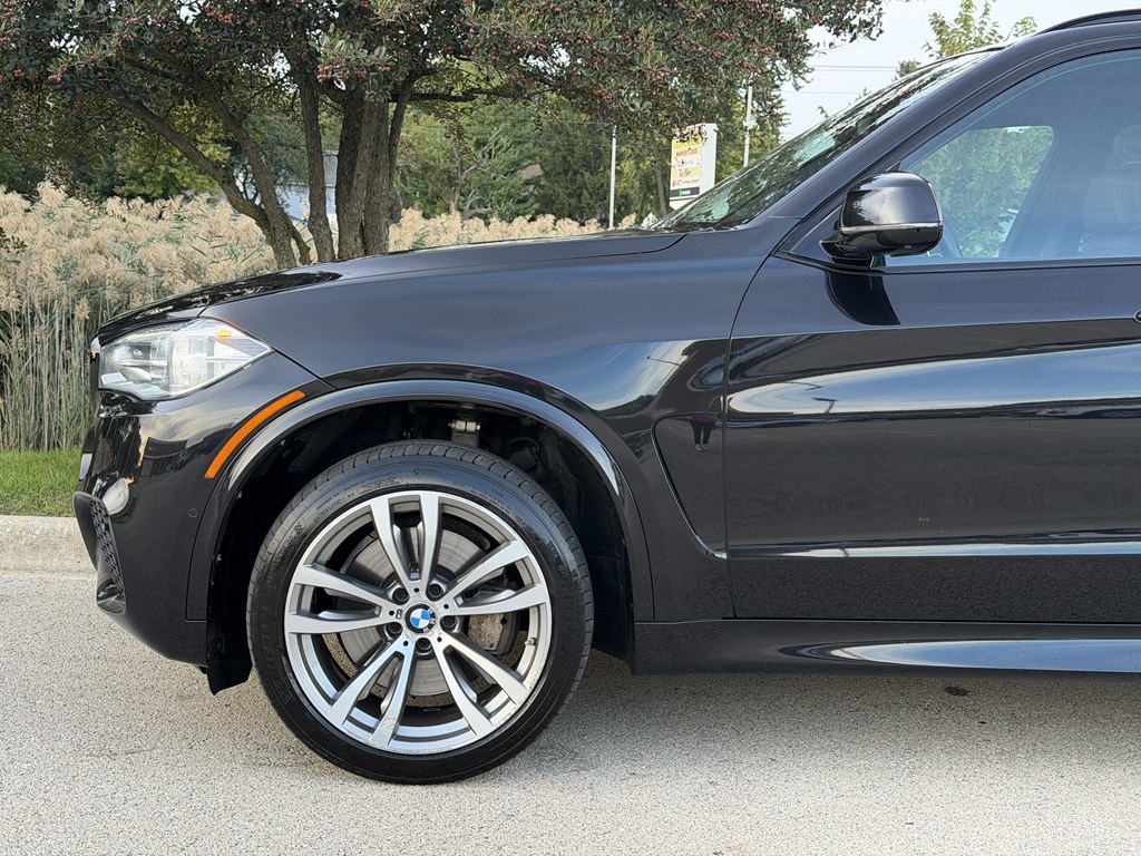 Photo 9 of this BMW X5