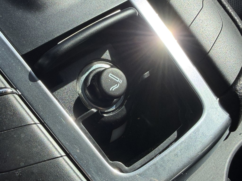 Photo 74 of this PORSCHE MACAN